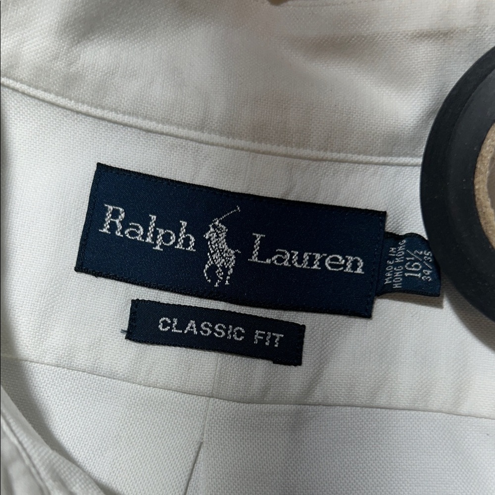 Ralph Lauren - Classic Fit - Long-Sleeve Button Down Shirt (Off White) - Picture 2 of 2